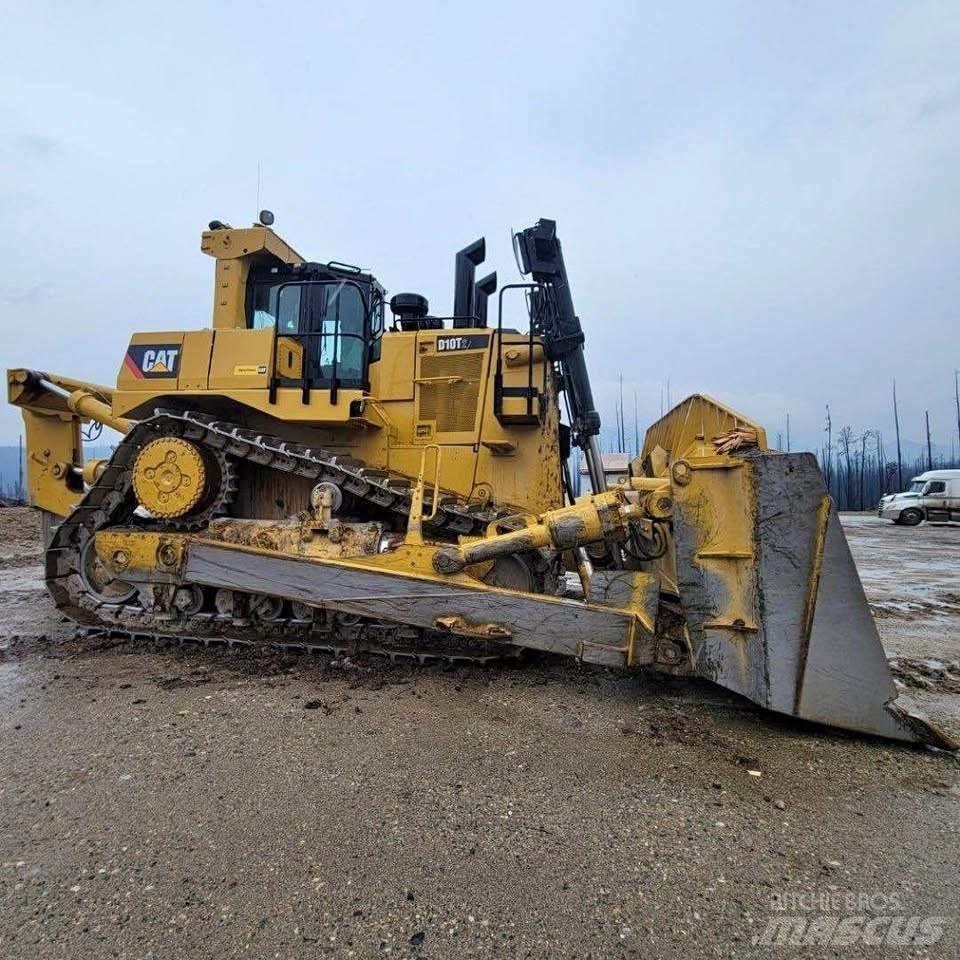 CAT D10T Buldozere pe senile
