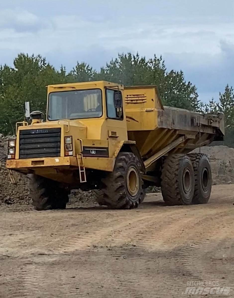 CAT D250B Transportoare articulate