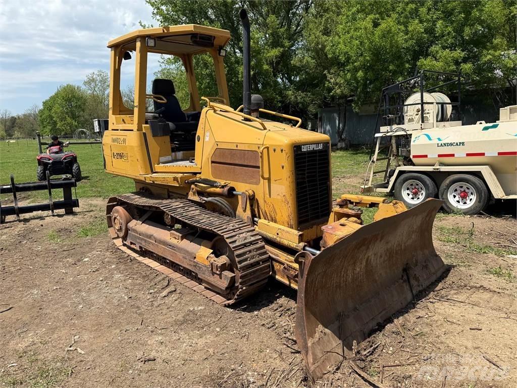 CAT D3G XL Buldozere pe senile