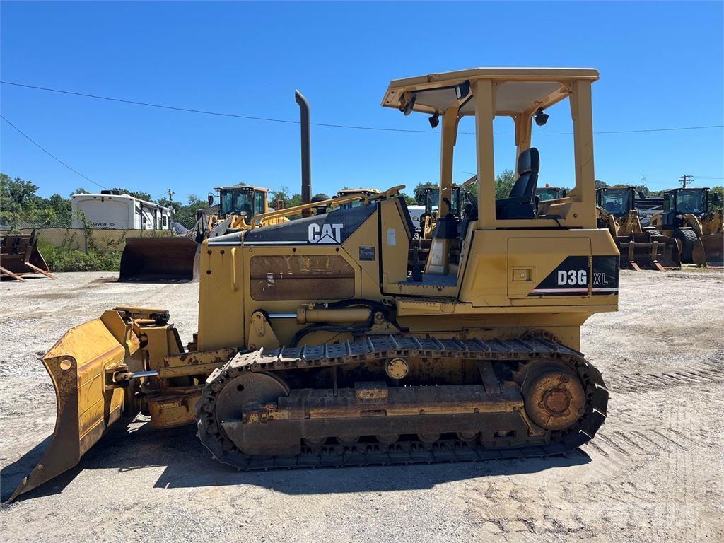 CAT D3G XL Buldozere pe senile