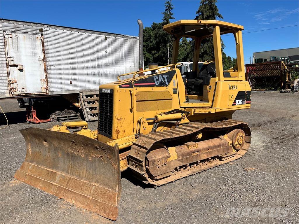 CAT D3G XL Buldozere pe senile