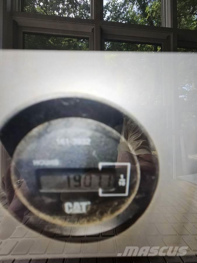 CAT D5G XL Buldozere pe senile