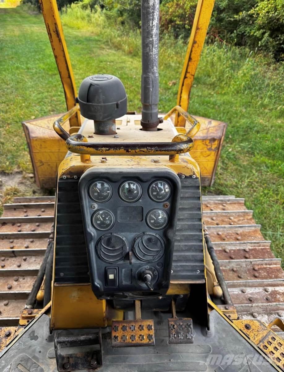 CAT D5G XL Buldozere pe senile