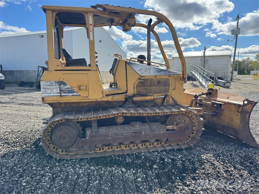 CAT D5G XL Buldozere pe senile