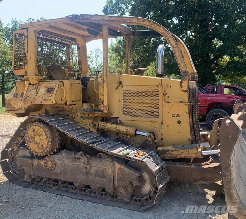 CAT D5H Buldozere pe senile
