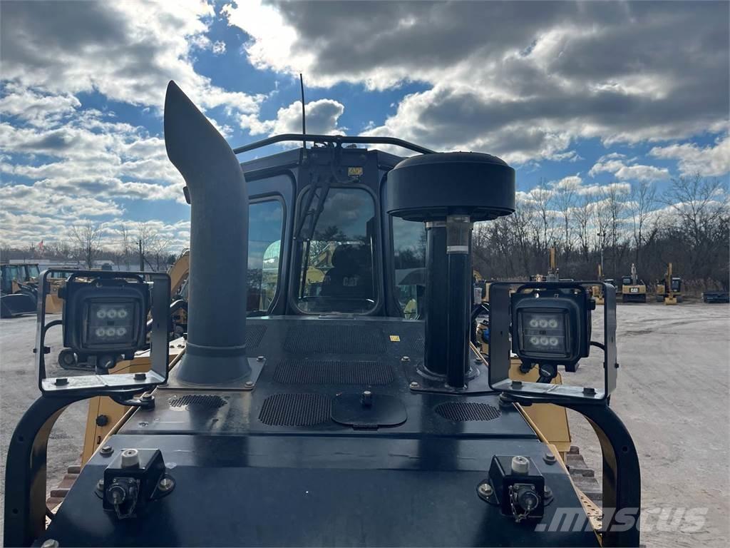 CAT D6 Buldozere pe senile