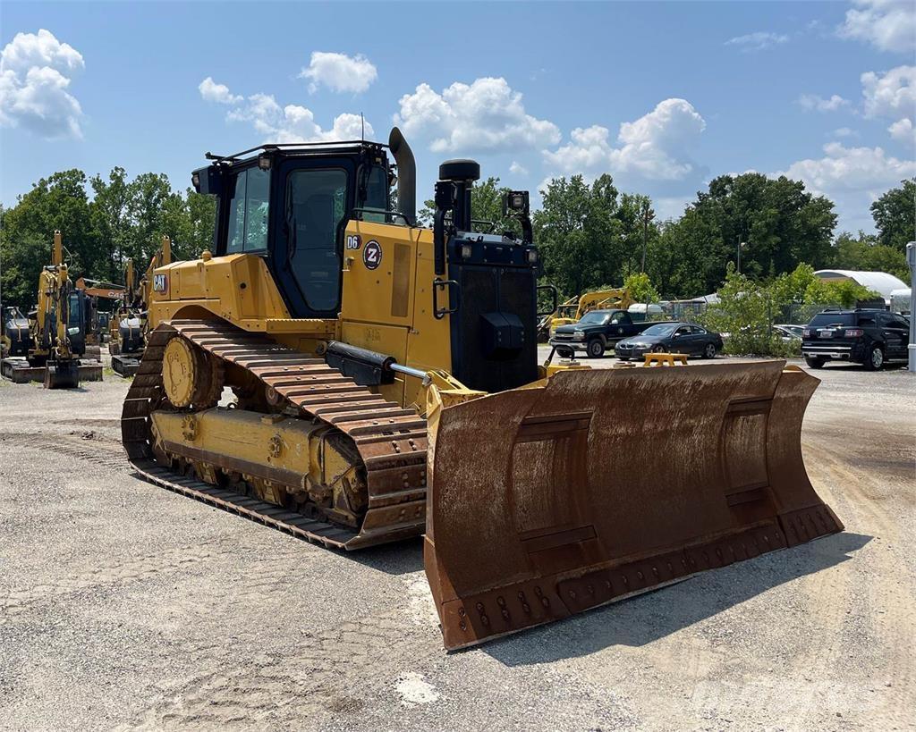 CAT D6 Buldozere pe senile
