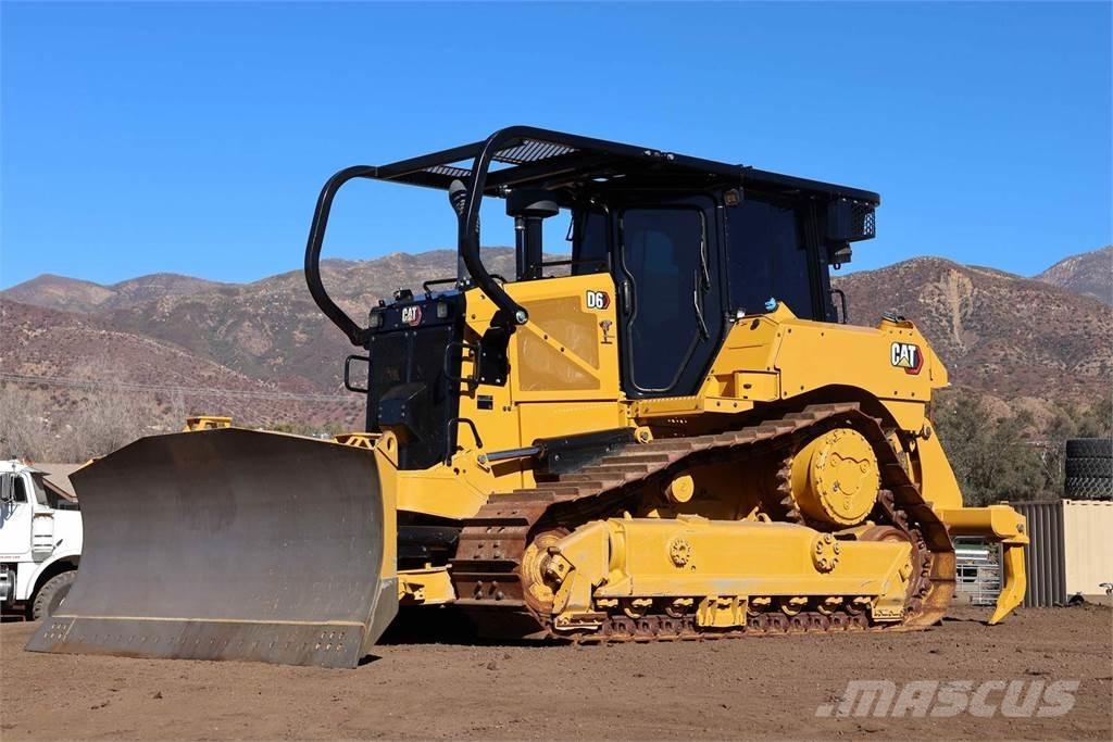 CAT D6 XL Buldozere pe senile