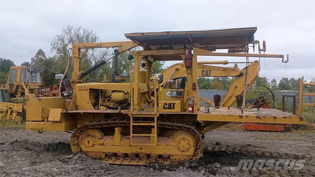 CAT D6D Buldozere pe senile