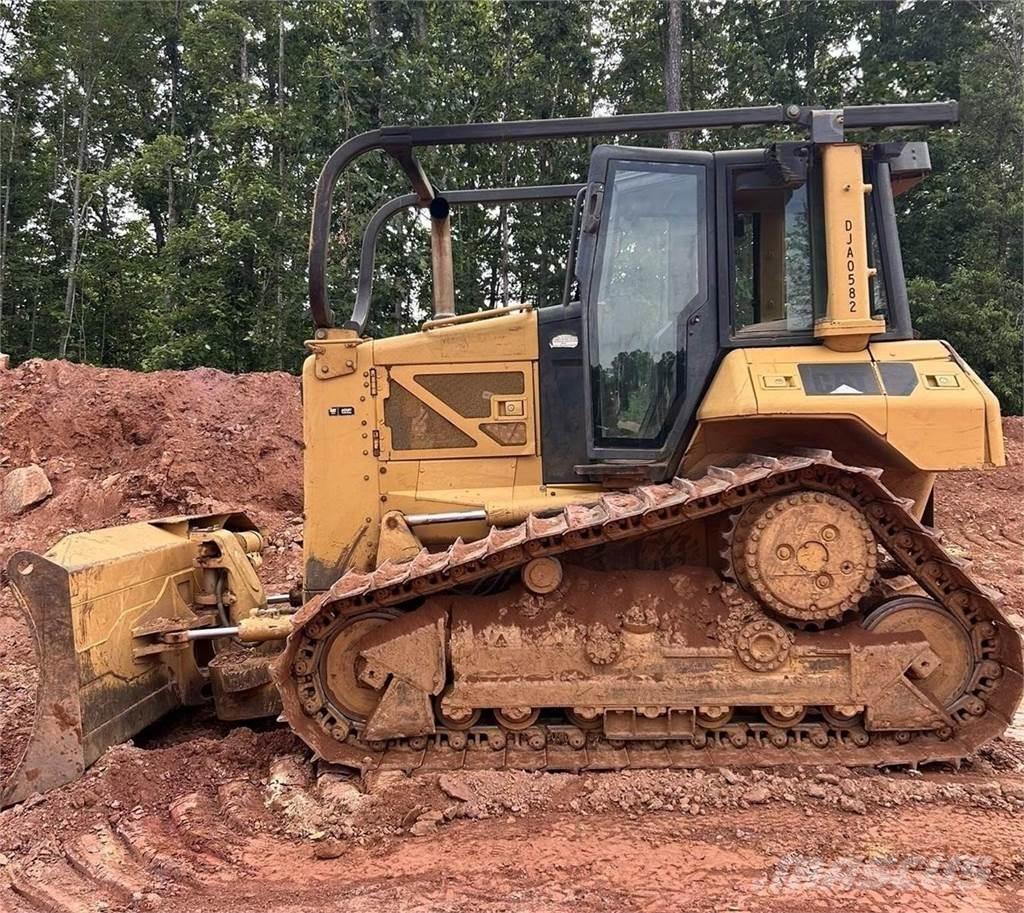 CAT D6N XL Buldozere pe senile