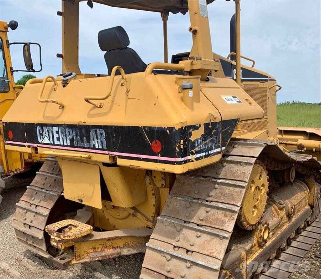 CAT D6N XL Buldozere pe senile