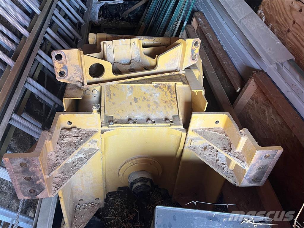 CAT D6T Buldozere pe senile
