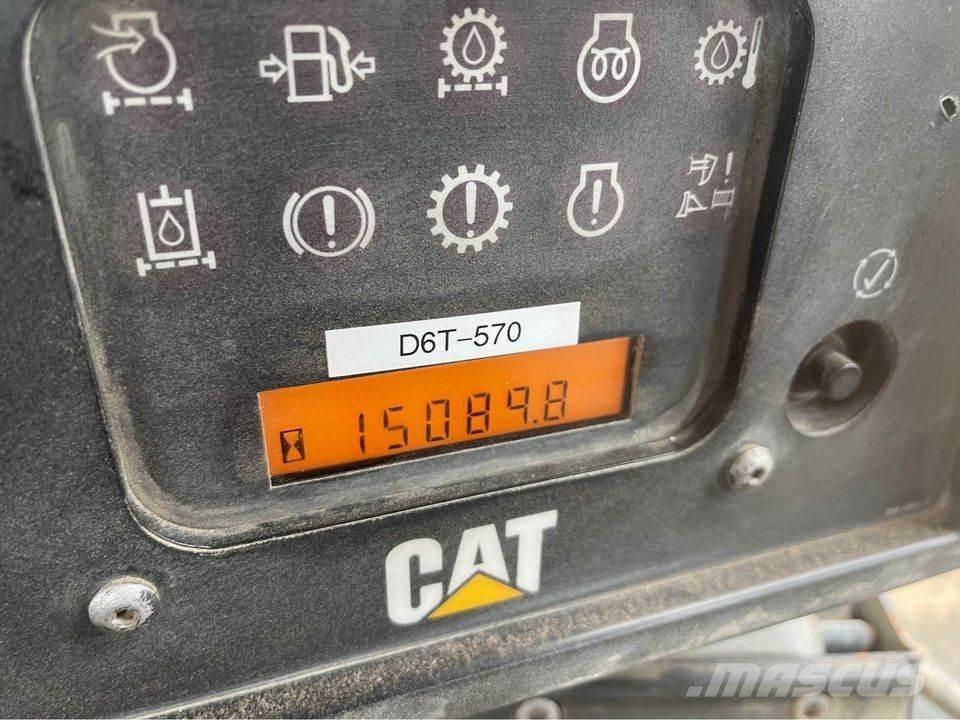 CAT D6T Buldozere pe senile