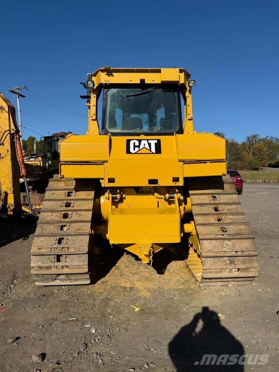CAT D6T Buldozere pe senile