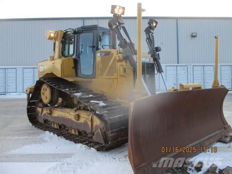 CAT D6T Buldozere pe senile