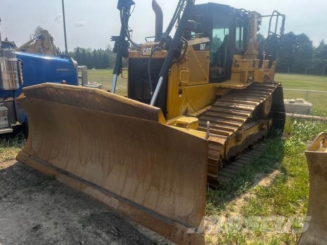 CAT D6T Buldozere pe senile