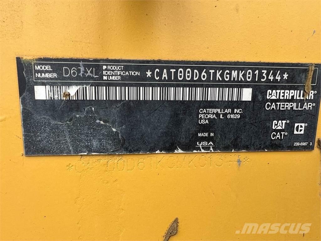 CAT D6T XL Buldozere pe senile