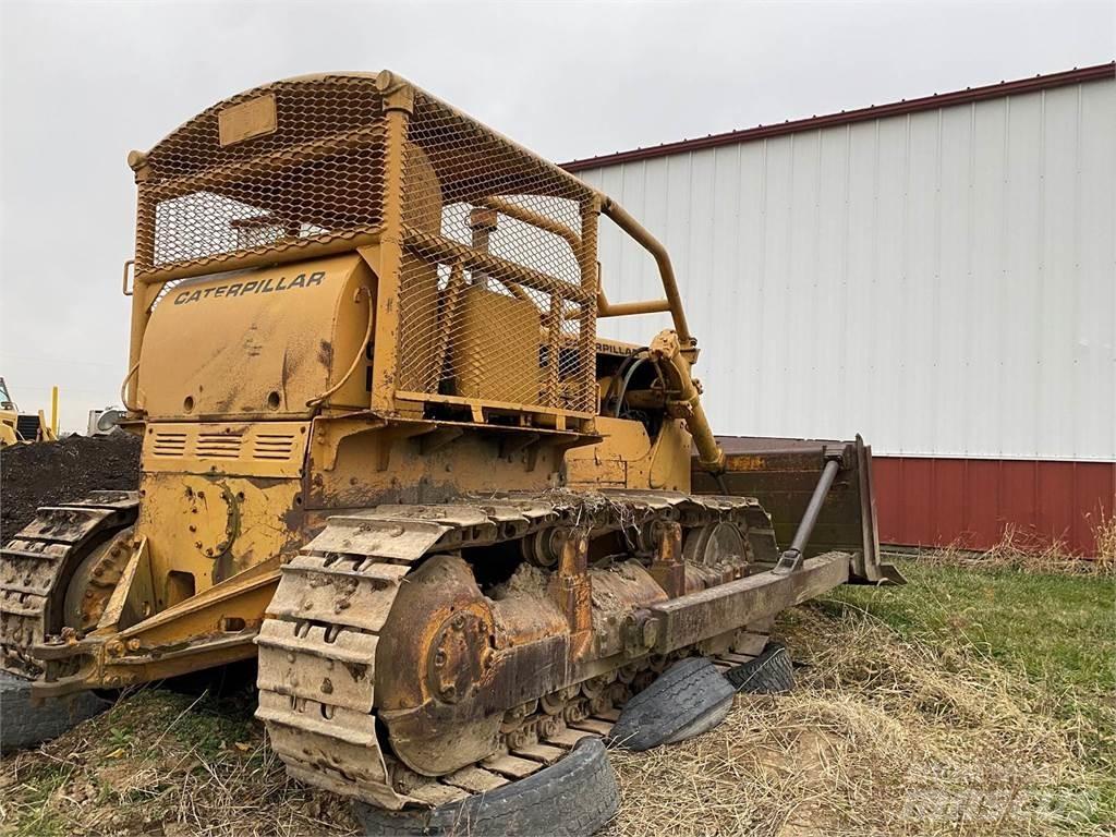 CAT D7E Buldozere pe senile