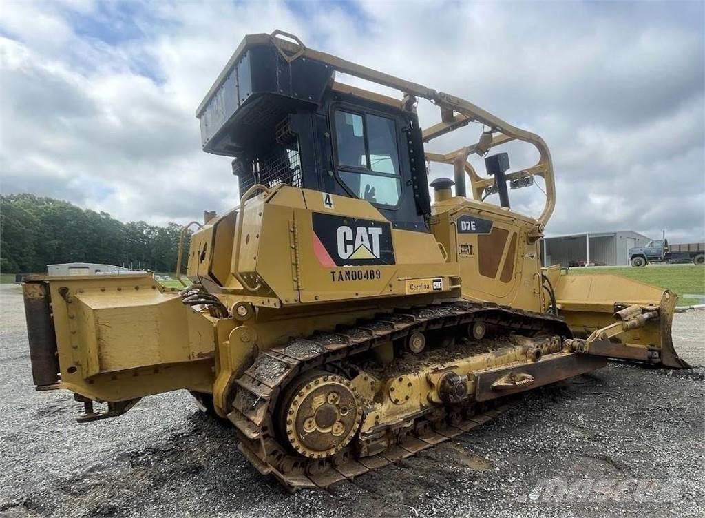 CAT D7E Buldozere pe senile