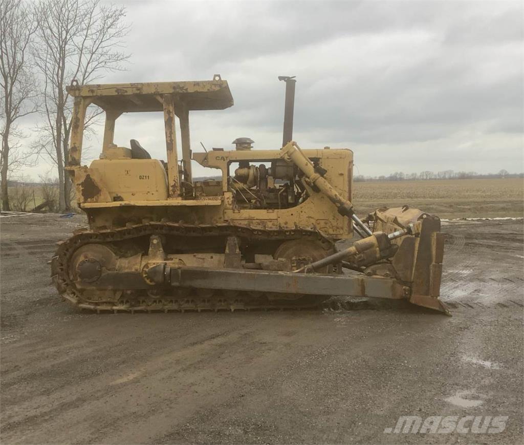 CAT D7F Buldozere pe senile