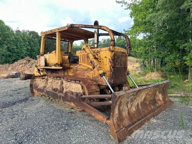 CAT D7F Buldozere pe senile