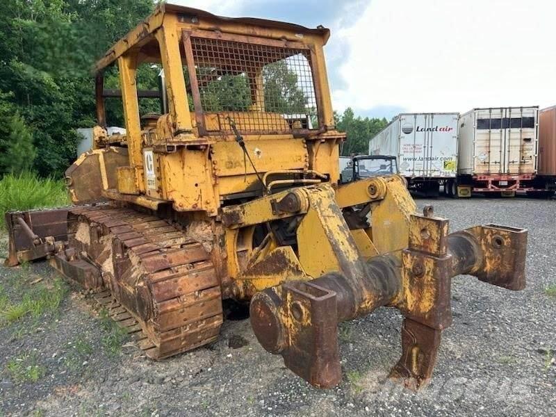 CAT D7F Buldozere pe senile