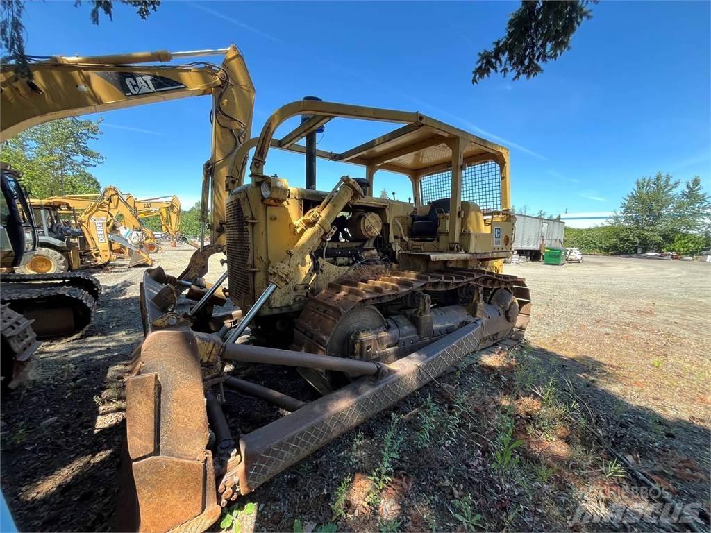 CAT D7G Buldozere pe senile