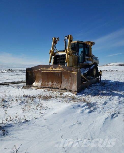 CAT D7R Buldozere pe senile