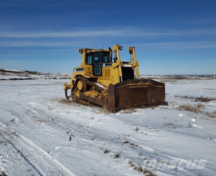 CAT D7R Buldozere pe senile