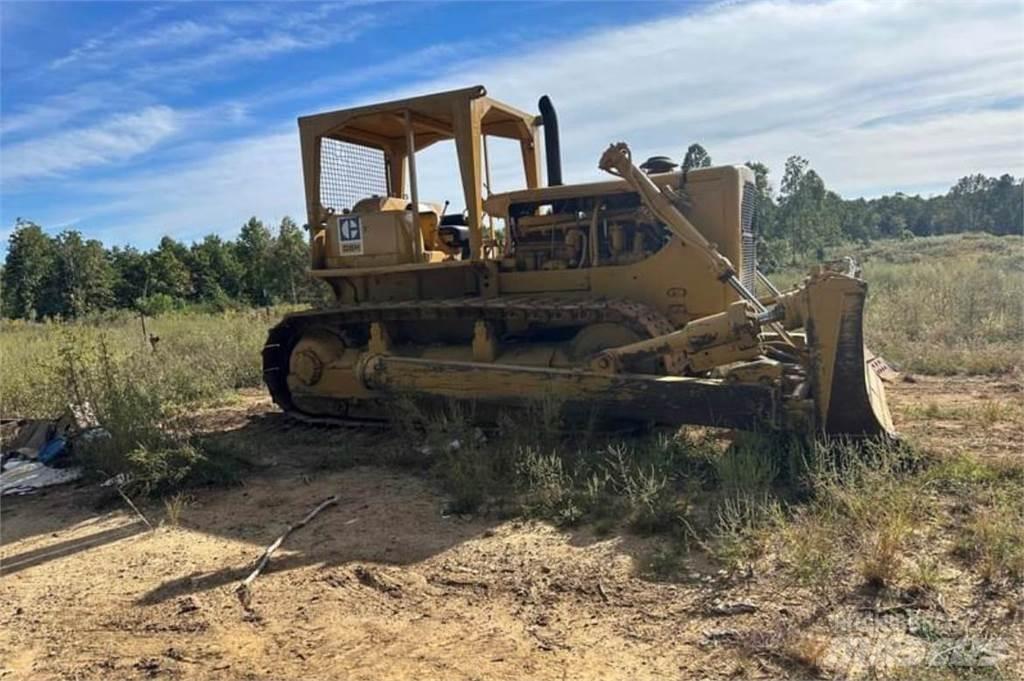 CAT D8H Buldozere pe senile