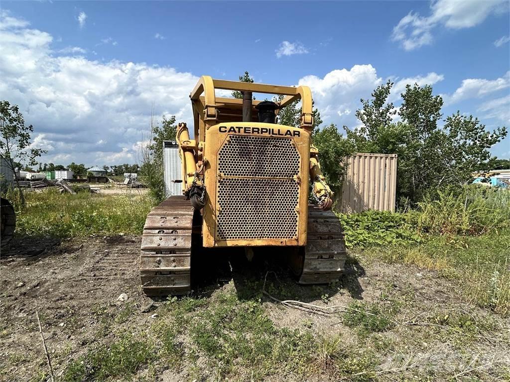 CAT D8H Buldozere pe senile