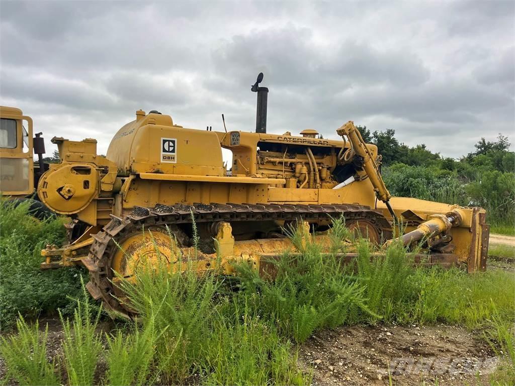 CAT D8H Buldozere pe senile