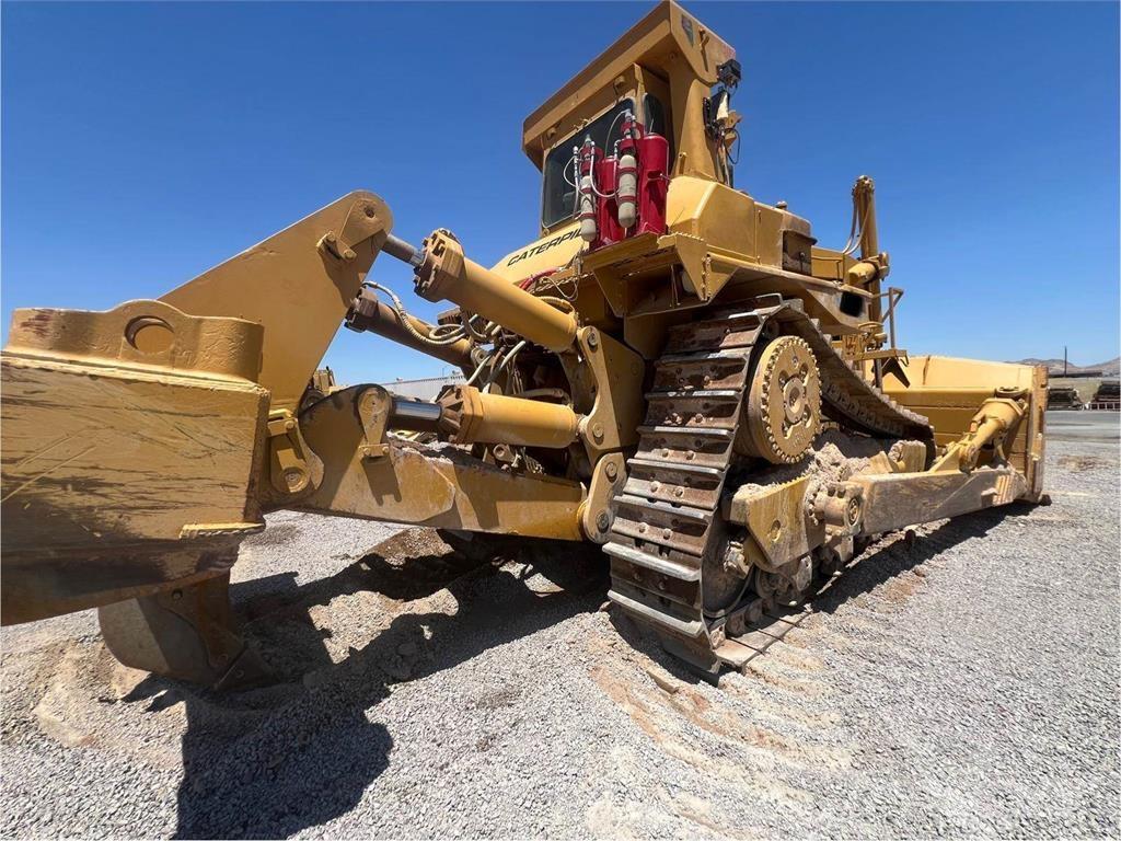 CAT D9L Buldozere pe senile