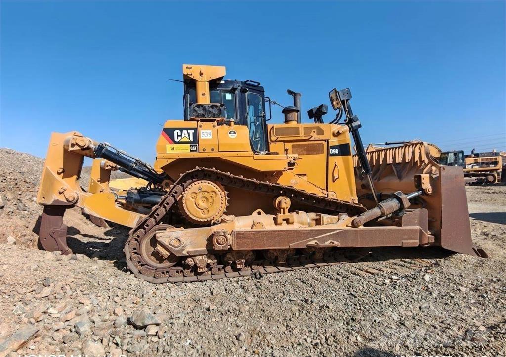 CAT D9R Buldozere pe senile