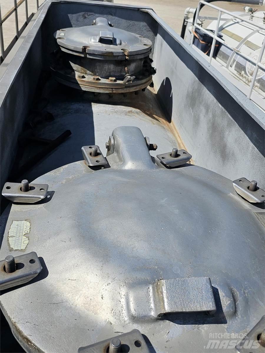  Comptank Remorci Cisterne