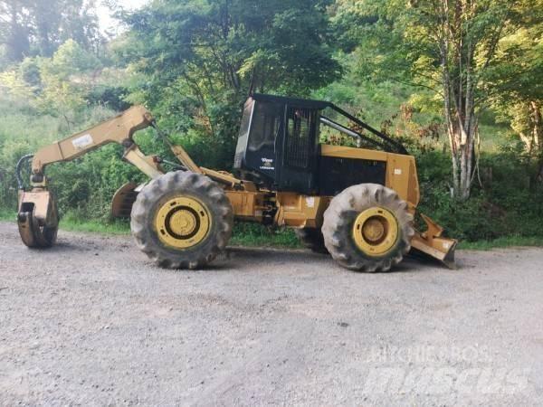  CTR 950B Utilaje de manevrarea a bustenilor