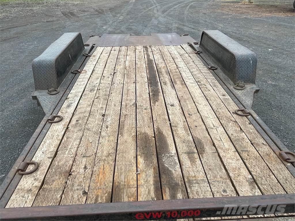 Eagle  Remorci transport vehicule