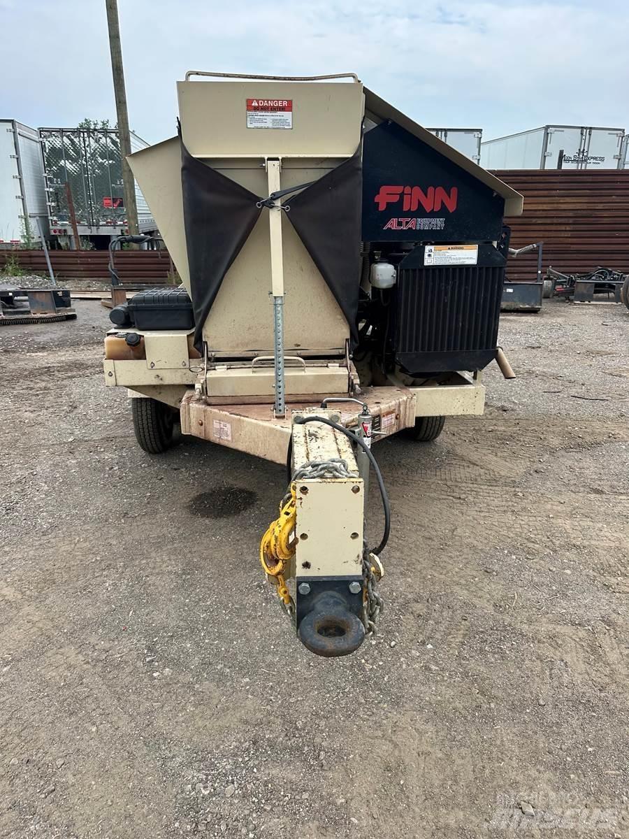 Finn BB302 Municipal/vehicul cu uz general