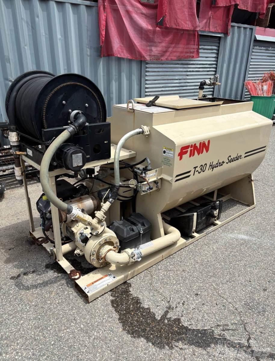 Finn T30 Primire culegatoare, suflante si elevatoare