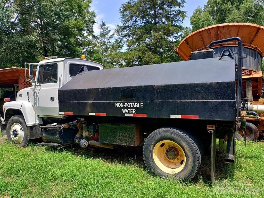 Ford 8000 Cisterne