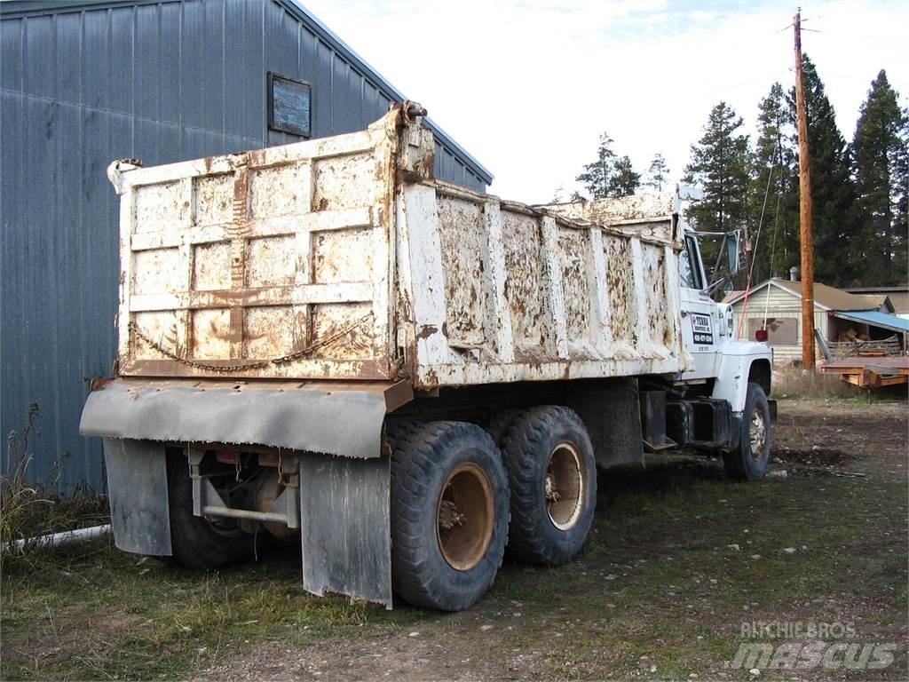 Ford 8000 Autobasculanta