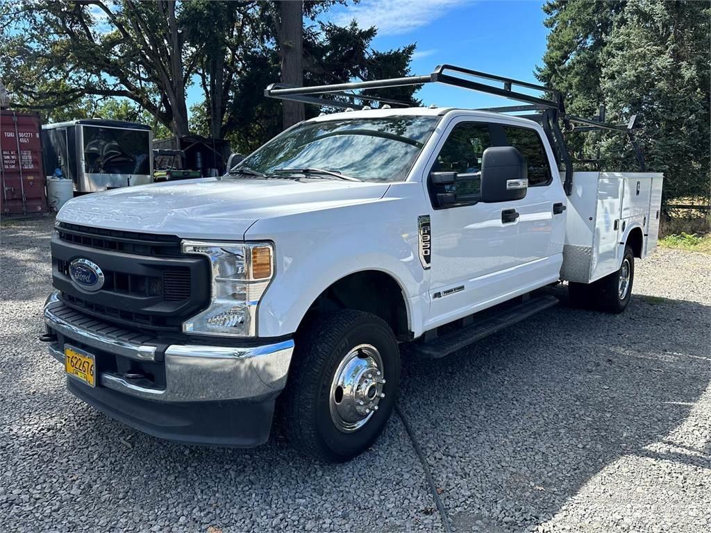 Ford F-350 Municipal/vehicul cu uz general