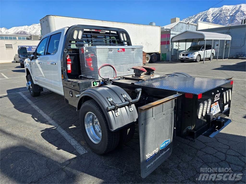 Ford F-350 Pick up/Platou