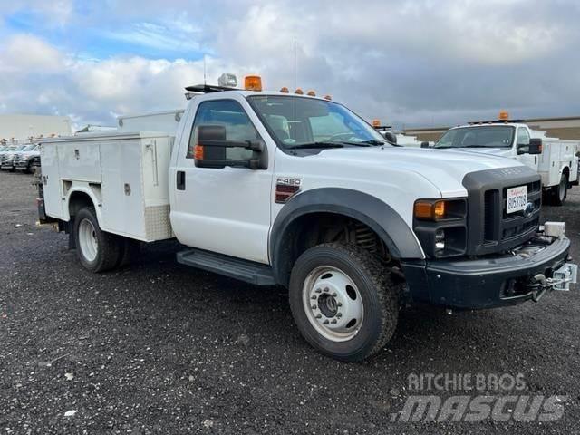 Ford F-450 Municipal/vehicul cu uz general