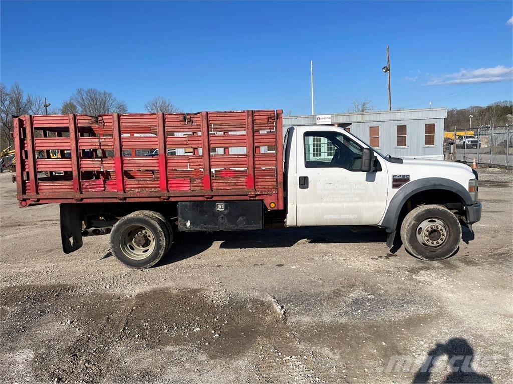 Ford F-450 Camioane transport animale