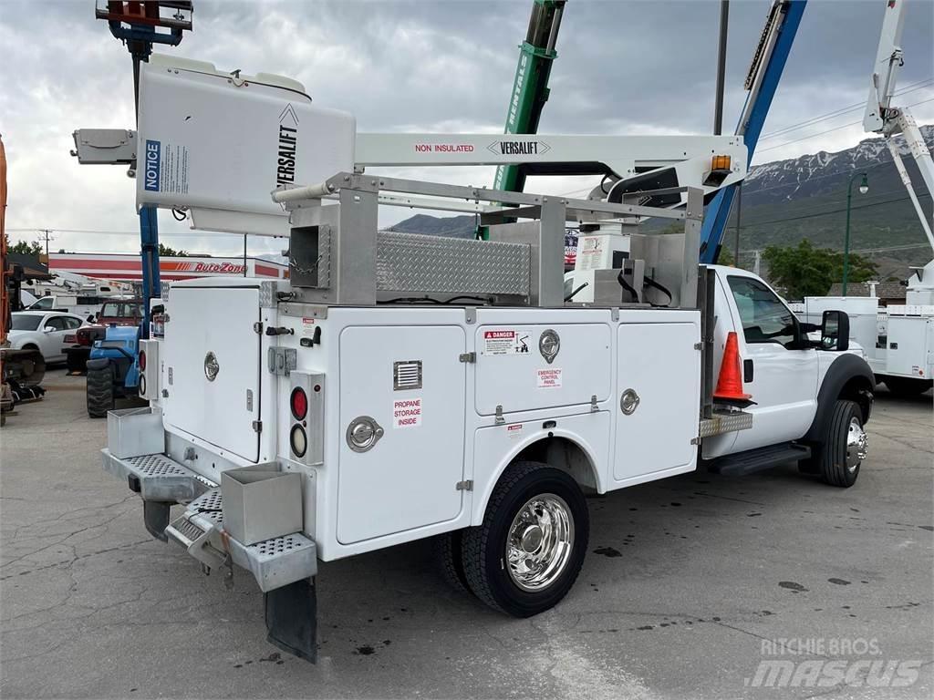 Ford F-450 Platforme aeriene montate pe camion