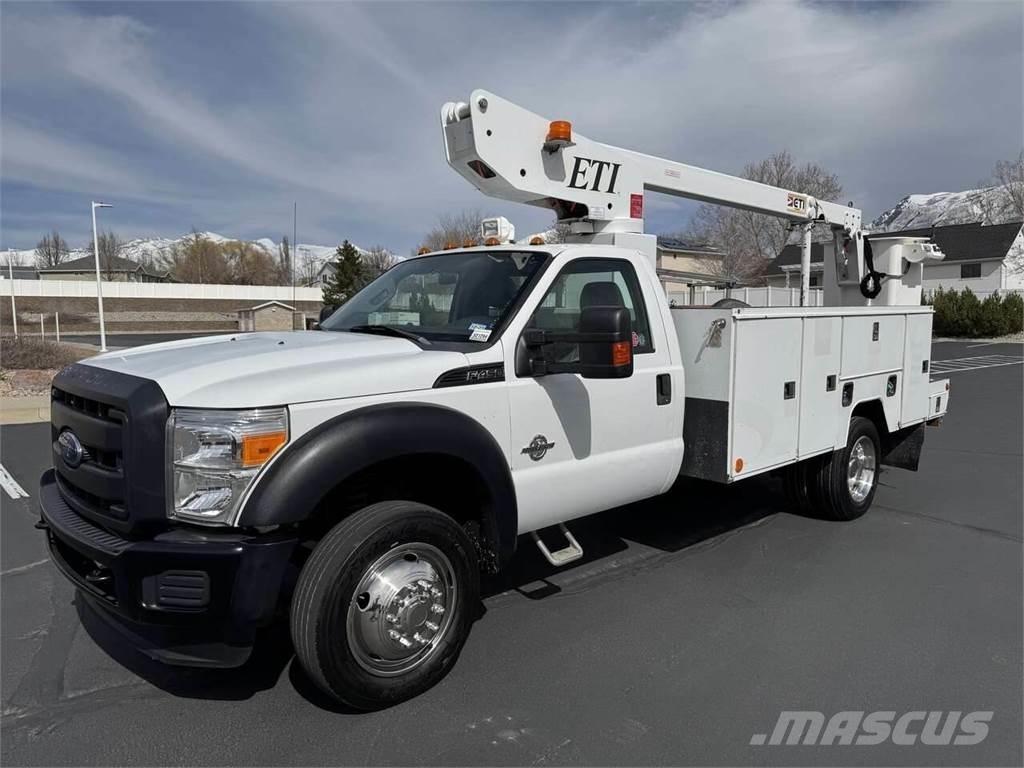 Ford F-450 Platforme aeriene montate pe camion