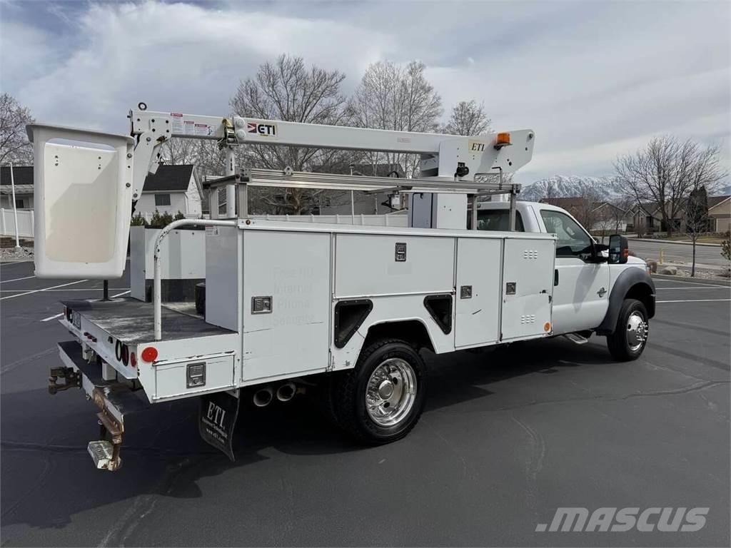 Ford F-450 Platforme aeriene montate pe camion