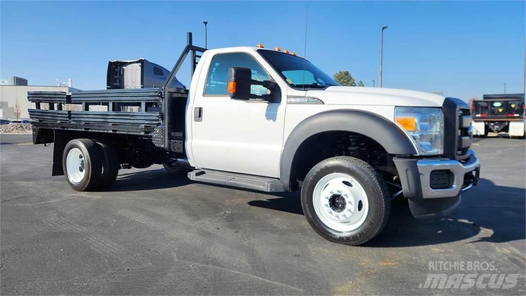 Ford F-550 Camioane transport animale