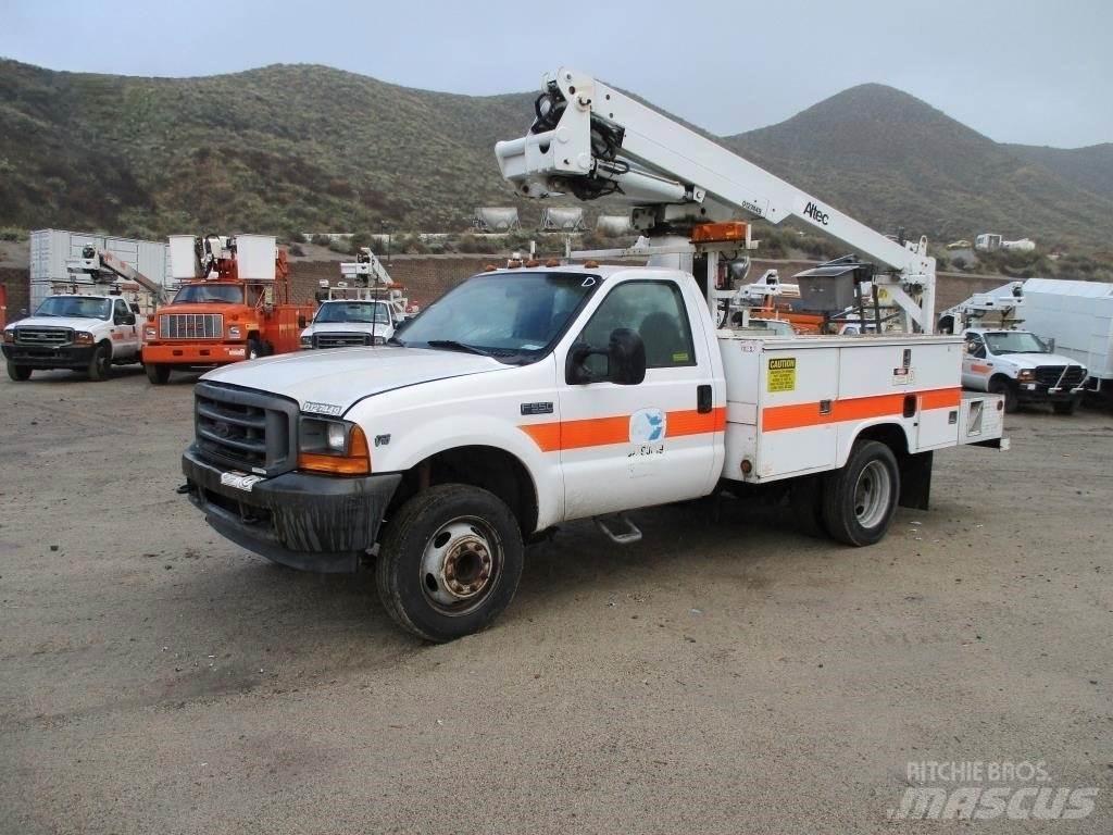 Ford F-550 Platforme aeriene montate pe camion